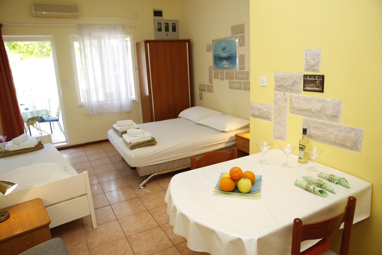 Apartment Lambasa Водице Екстериор снимка