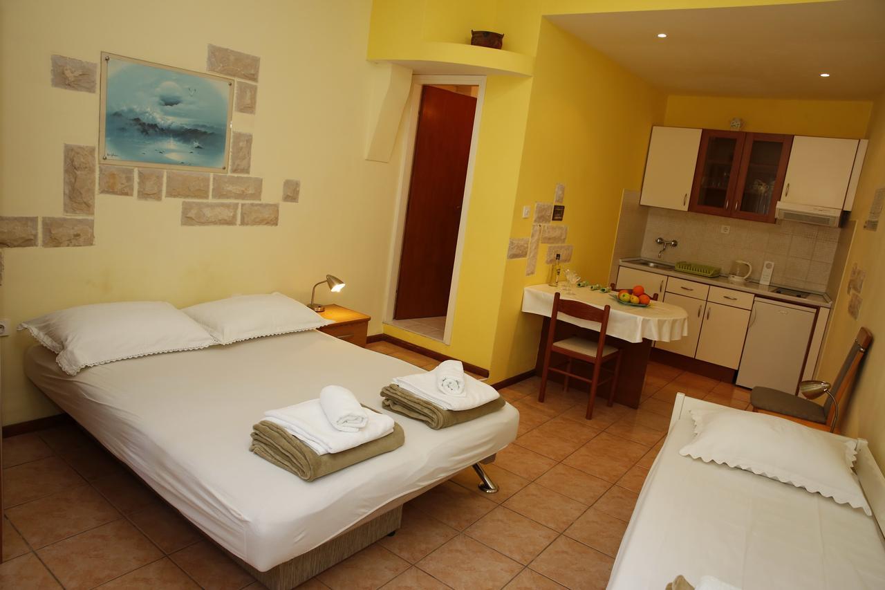 Apartment Lambasa Водице Екстериор снимка